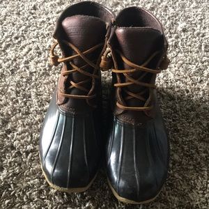 Sperry duck boots